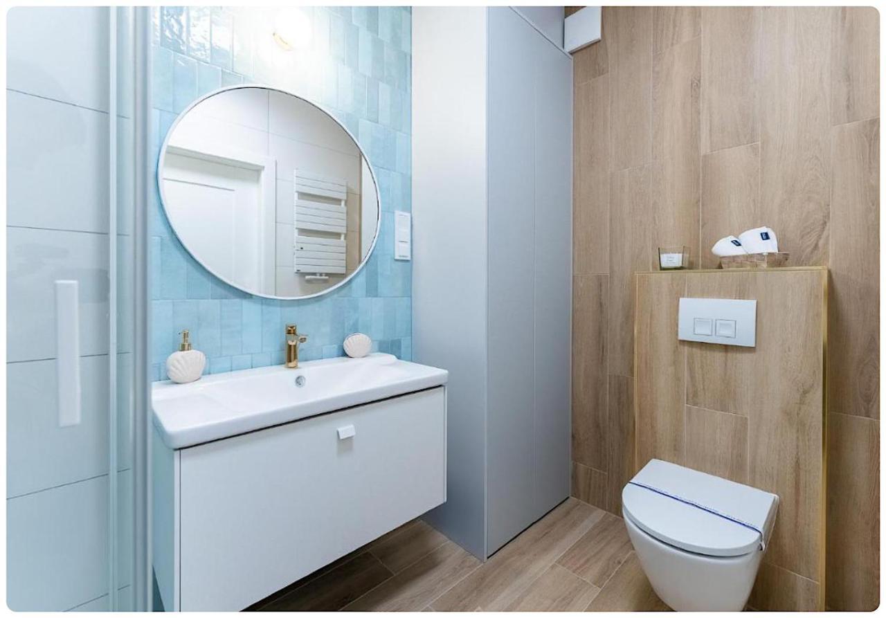 Hello Kolobrzeg Polanki Aqua Apartament Premium Eksteriør billede