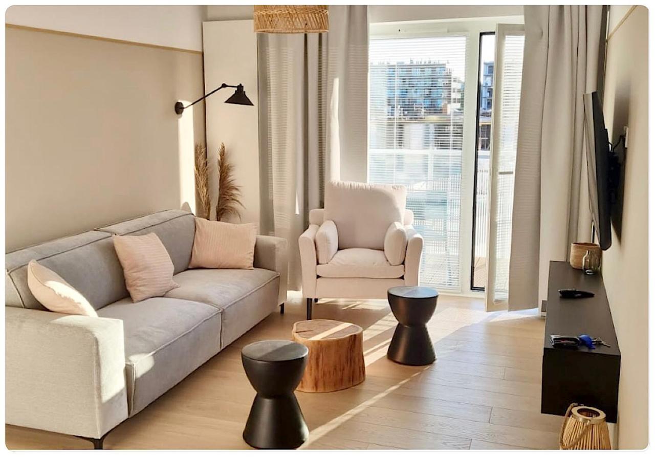Hello Kolobrzeg Polanki Aqua Apartament Premium Eksteriør billede
