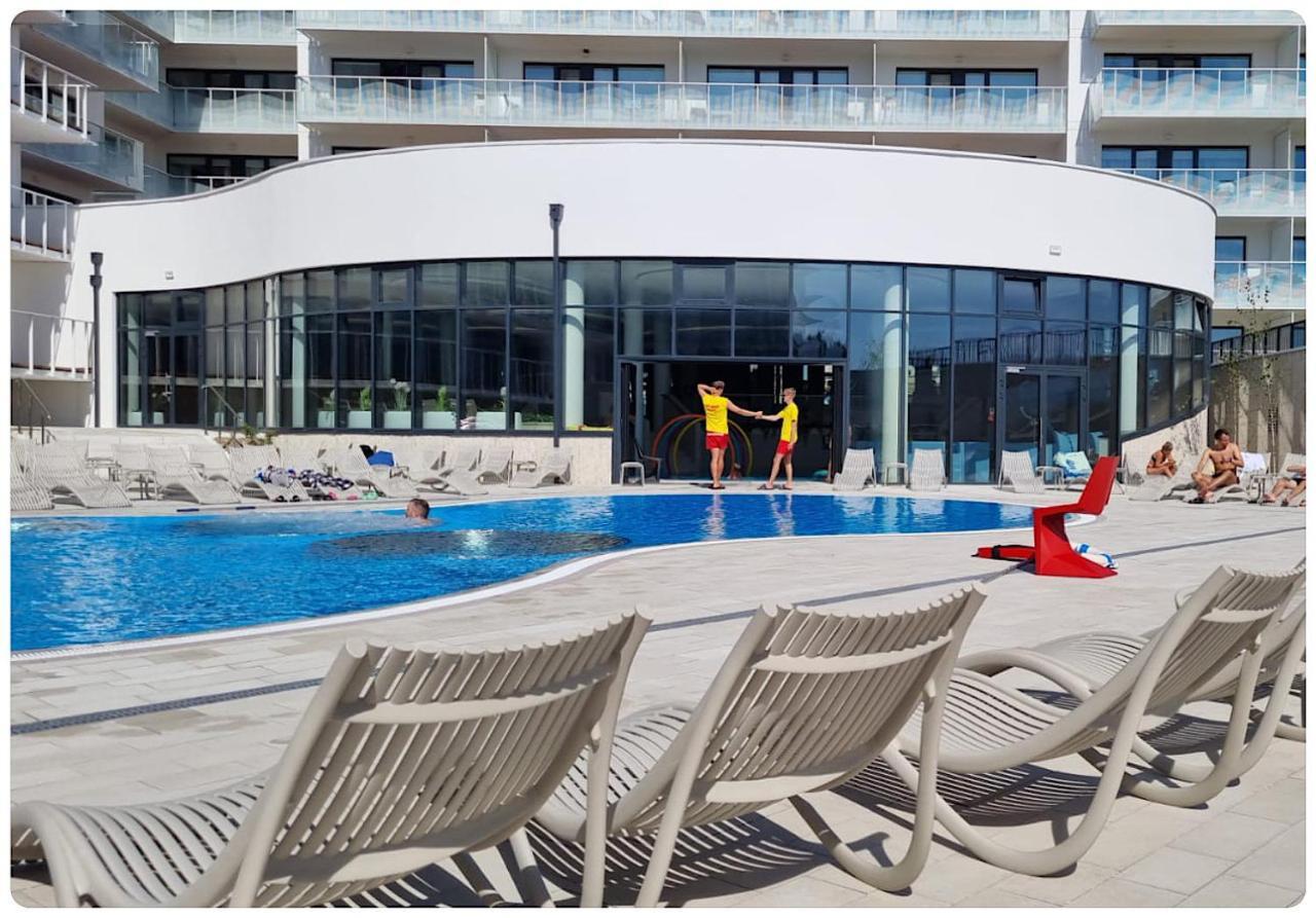 Hello Kolobrzeg Polanki Aqua Apartament Premium Eksteriør billede