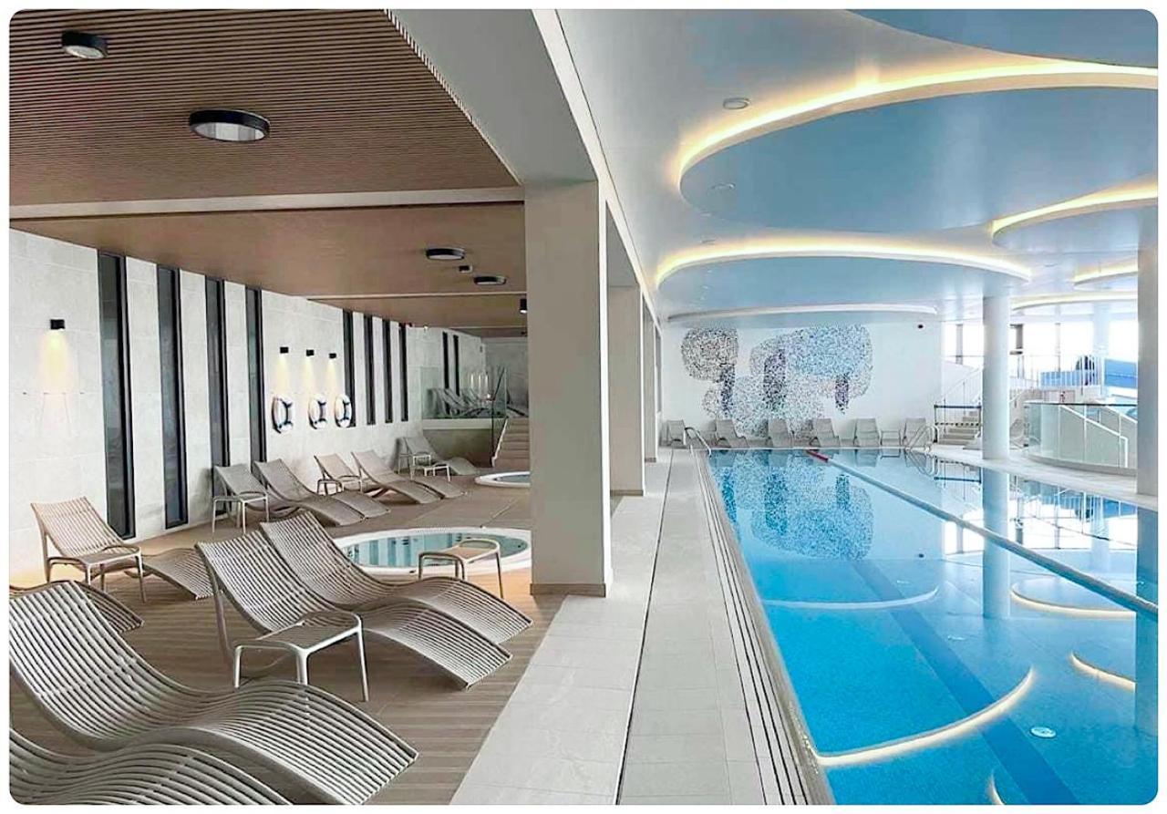 Hello Kolobrzeg Polanki Aqua Apartament Premium Eksteriør billede