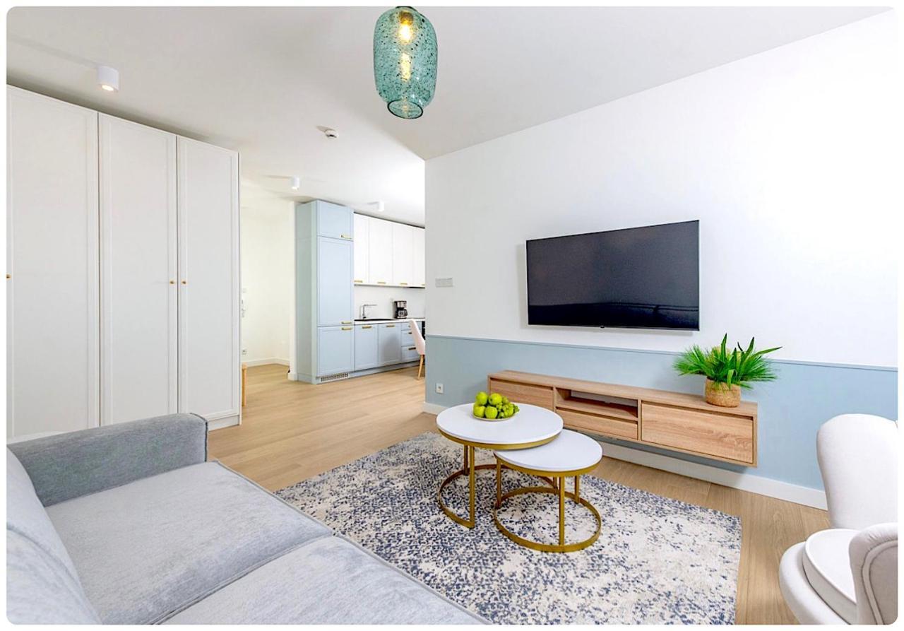 Hello Kolobrzeg Polanki Aqua Apartament Premium Eksteriør billede