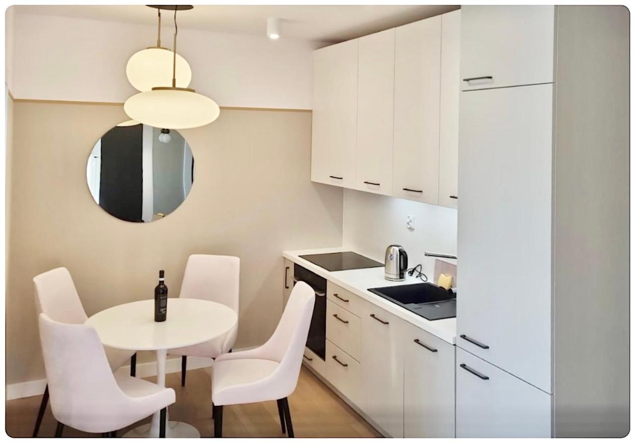 Hello Kolobrzeg Polanki Aqua Apartament Premium Eksteriør billede