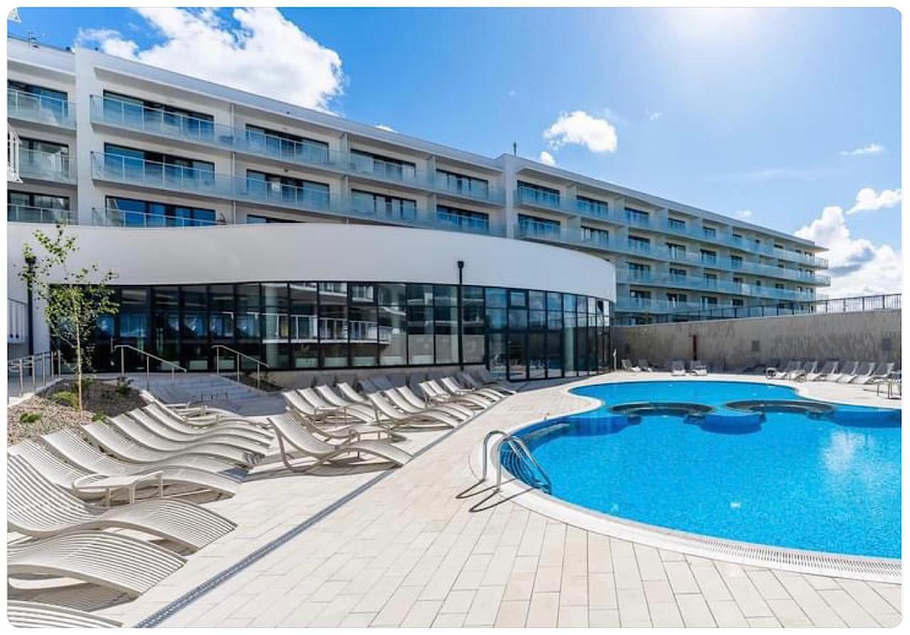Hello Kolobrzeg Polanki Aqua Apartament Premium Eksteriør billede
