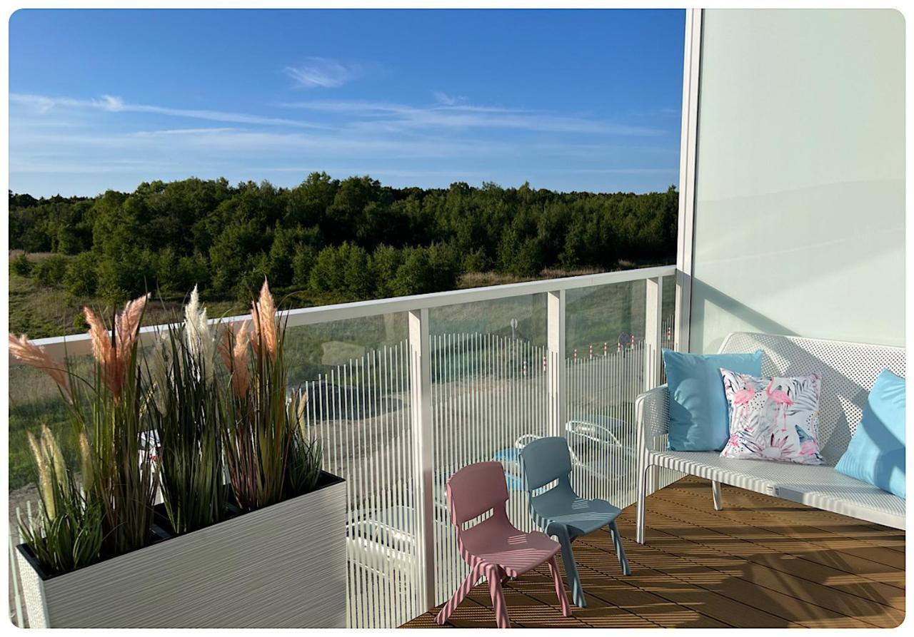 Hello Kolobrzeg Polanki Aqua Apartament Premium Eksteriør billede