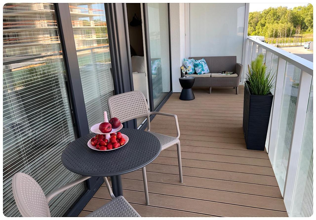Hello Kolobrzeg Polanki Aqua Apartament Premium Eksteriør billede